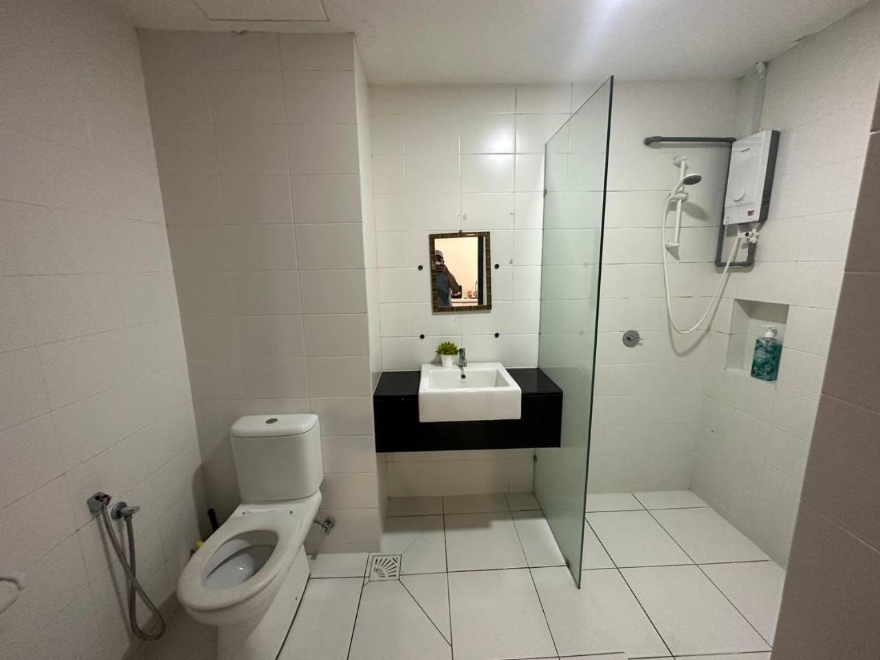 Homestay Nh Trefoil Setia Alam