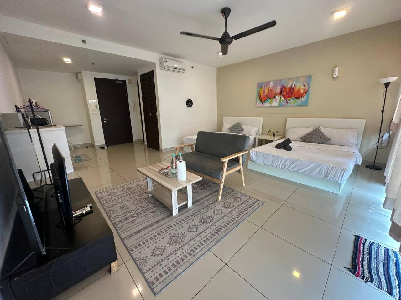 Nh Trefoil Setia Alam Homestay Shah Alam